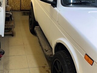 1997 Lada (ВАЗ) 2121 (4x4) I Рестайлинг, белый, 550000 рублей, вид 2