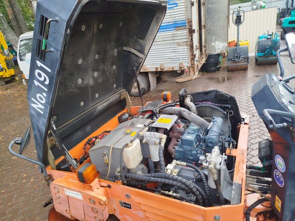 2015 Hitachi EX75, красный, 2999900 рублей - вид 3