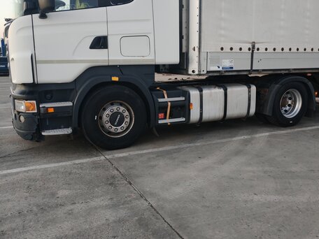 2006 Scania R-Series, белый, 3500000 рублей, вид 3