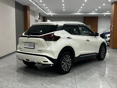 2021 Nissan Kicks I Рестайлинг, белый, 1750000 рублей, вид 5