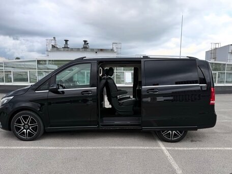 2021 Mercedes-Benz V-Класс Long 250 d длинный III (W447) Рестайлинг, чёрный, 8500000 рублей, вид 4