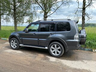 2012 Mitsubishi Pajero IV Рестайлинг 1, серый, 2500000 рублей, вид 5