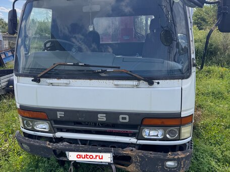 1990 Fuso (Mitsubishi) Fighter, белый, 2300000 рублей, вид 1