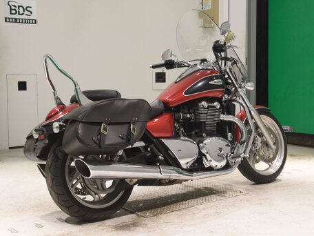 2012 Triumph Thunderbird 1600, красный, 800000 рублей, вид 5