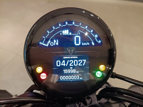 2026 Triumph Trident 660, синий, 1098000 рублей, вид 5