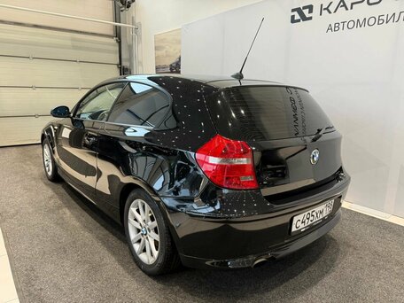 2007 BMW 1 серии 116i I (E81/E82/E87/E88) Рестайлинг, чёрный, 629000 рублей, вид 4