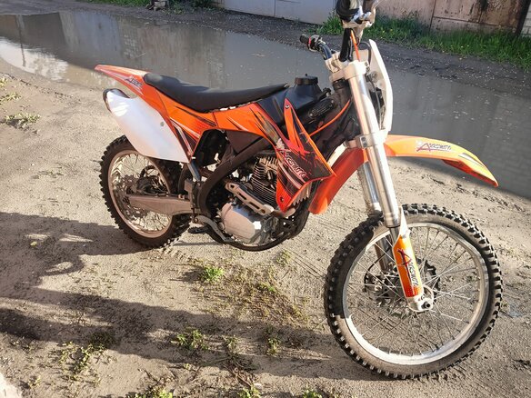 2014 BSE Z1, оранжевый, 110000 рублей - вид 1