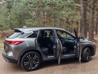2020 Infiniti QX50 II, серый, 2390000 рублей, вид 4