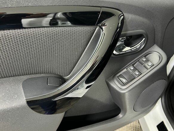 2019 Renault Duster I Рестайлинг, белый - вид 14