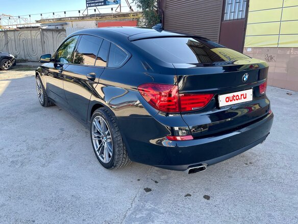 2011 BMW 5 серии Gran Turismo 550i xDrive VI (F10/F11/F07), чёрный, 1670000 рублей - вид 5
