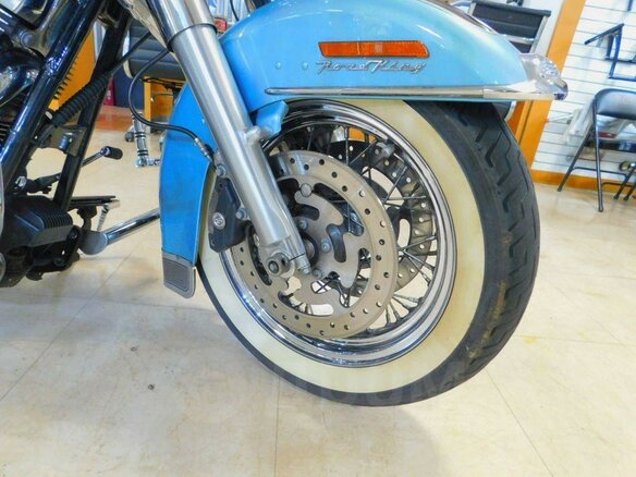 2008 Harley-Davidson Road King, голубой, 870000 рублей - вид 6