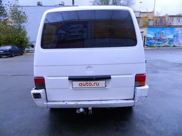 1994 Volkswagen Transporter T4, белый - вид 3