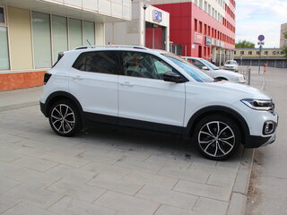 2020 Volkswagen T-Cross I, белый, 1800000 рублей, вид 5