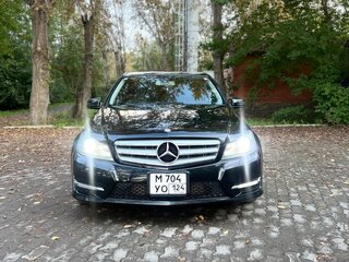 2012 Mercedes-Benz C-Класс 180 BlueEFFICIENCY III (W204) Рестайлинг, чёрный, 1500000 рублей, вид 3