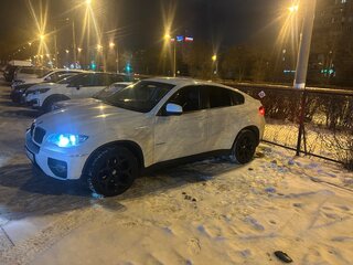2012 BMW X6 35i I (E71) Рестайлинг, белый, 2350000 рублей, вид 3