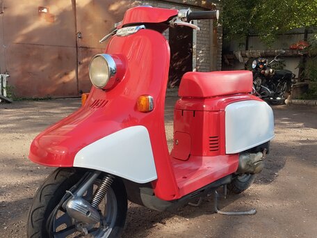 1999 Honda Julio, красный, 110000 рублей, вид 2