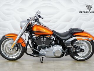 2019 Harley-Davidson Fat Boy, оранжевый, 1947000 рублей, вид 2