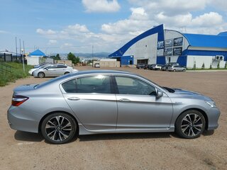 2018 Honda Accord IX Рестайлинг, серый, 3100000 рублей, вид 4