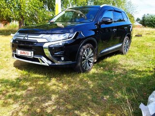 2019 Mitsubishi Outlander III Рестайлинг 3, чёрный, 3500000 рублей, вид 3
