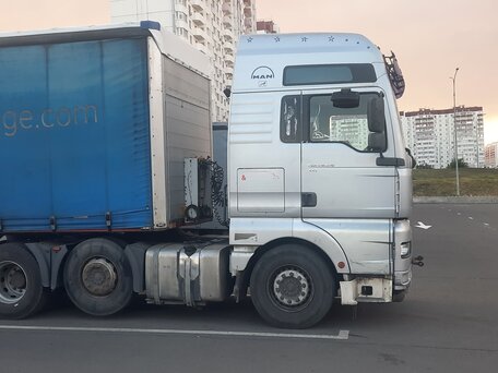 2002 MAN 26, серебристый, 2900000 рублей, вид 4