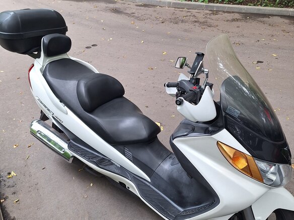 2002 Suzuki Burgman (SkyWave) 400, белый, 189000 рублей - вид 7