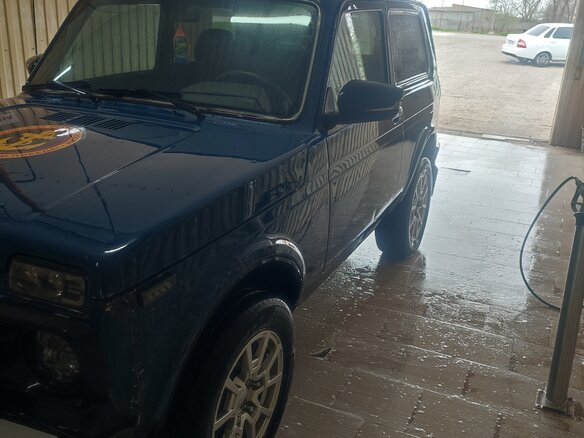 2013 Lada (ВАЗ) 2121 (4x4) I Рестайлинг, синий, 400000 рублей