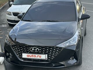 2021 Hyundai Accent V Рестайлинг, чёрный, 1650000 рублей, вид 3