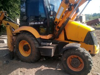 2009 JCB 3CX, жёлтый, 5500000 рублей, вид 5