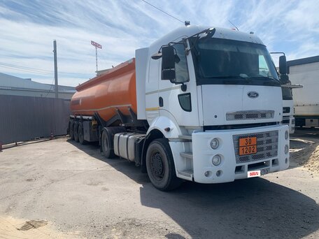 2011 Ford Cargo, белый, 2150000 рублей, вид 5