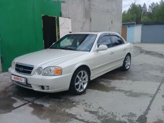 2004 Kia Magentis I Рестайлинг, белый, 520000 рублей, вид 1