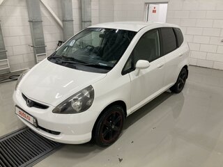 2004 Honda Fit I, белый, 400000 рублей, вид 1
