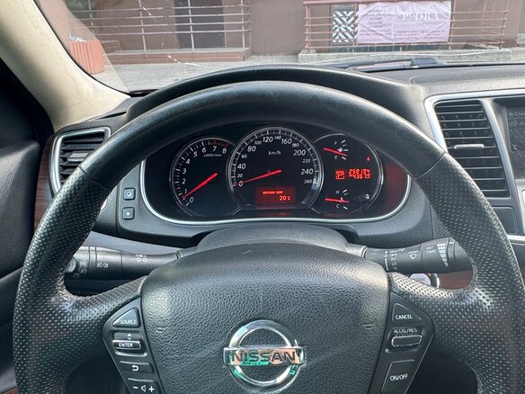 2010 Nissan Teana II (J32), красный, 750000 рублей - вид 8