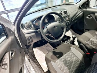2025 Lada (ВАЗ) Granta Cross I Рестайлинг, серебристый, 1225000 рублей, вид 4