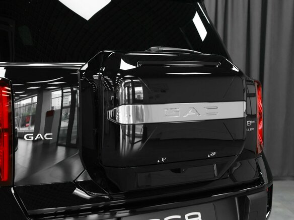 2026 GAC GS8 Traveller II, чёрный - вид 6