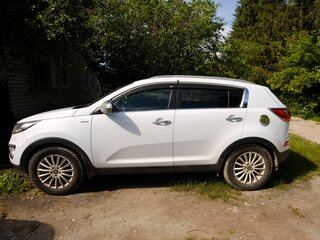 2011 Kia Sportage III, белый, 830000 рублей, вид 5