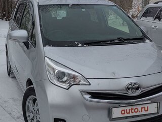 2015 Toyota Ractis II, серый, 960000 рублей, вид 4
