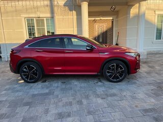 2021 Infiniti QX55, красный, 4200000 рублей, вид 3