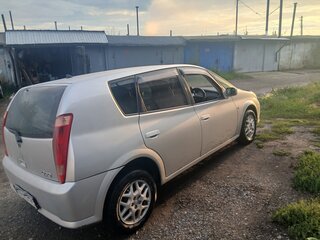 2003 Toyota Opa I Рестайлинг, серый, 650000 рублей, вид 3