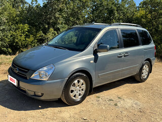 2009 Kia Carnival II, серый, 1050000 рублей, вид 1