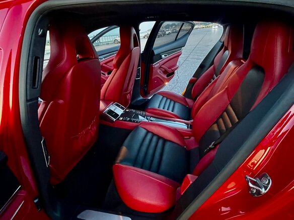 2015 Porsche Panamera GTS I Рестайлинг, красный, 4500000 рублей - вид 34