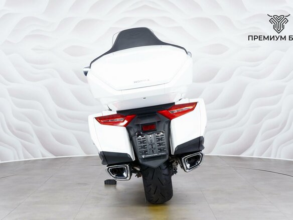 2021 Honda GL 1800 Gold Wing, белый, 2527000 рублей - вид 6