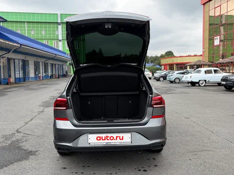 2021 Volkswagen Polo VI, серый, 1750000 рублей, вид 5