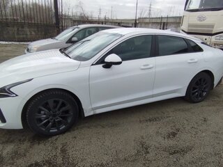 2022 Kia K5 III, белый, 1665000 рублей, вид 1