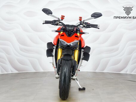 2021 Ducati Streetfighter V4, красный, 1415000 рублей, вид 4