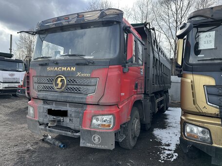 2022 Shacman (Shaanxi) SX3318, красный, 1558000 рублей, вид 1