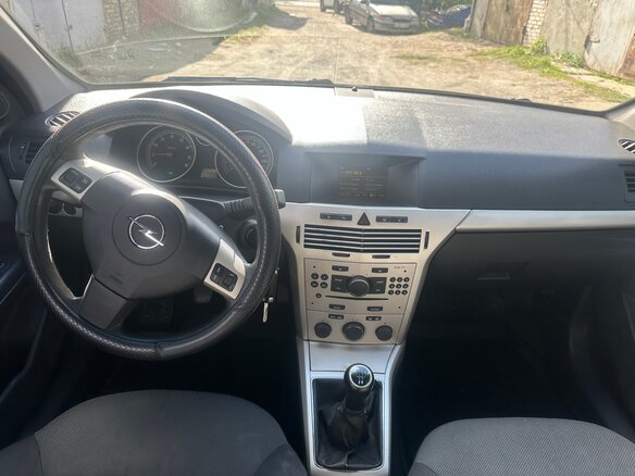 2007 Opel Astra H Рестайлинг, чёрный, 440000 рублей - вид 5