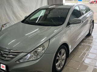 2010 Hyundai Sonata VI (YF), серый, 890000 рублей, вид 1