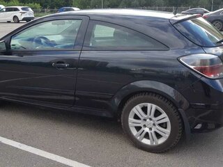 2008 Opel Astra GTC H Рестайлинг, чёрный, 650000 рублей, вид 5