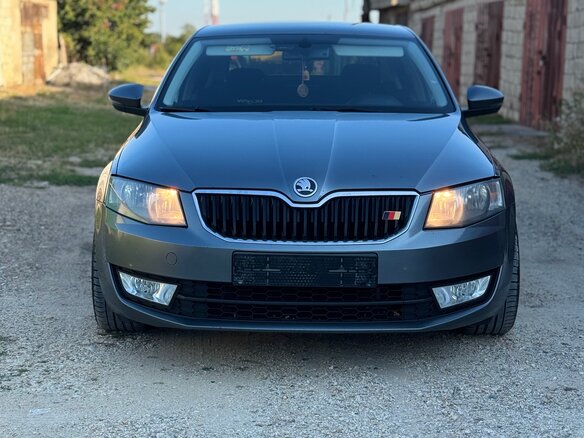 2014 Skoda Octavia III (A7), серый, 1300000 рублей - вид 1