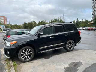 2012 Toyota Land Cruiser 200 Series Рестайлинг 1, чёрный, 4900000 рублей, вид 1